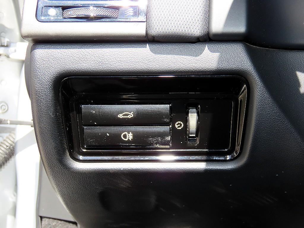 Jaguar F-TYPE — photo 15