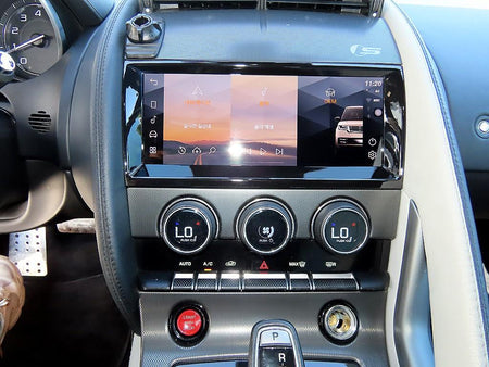 Jaguar F-TYPE — photo 16