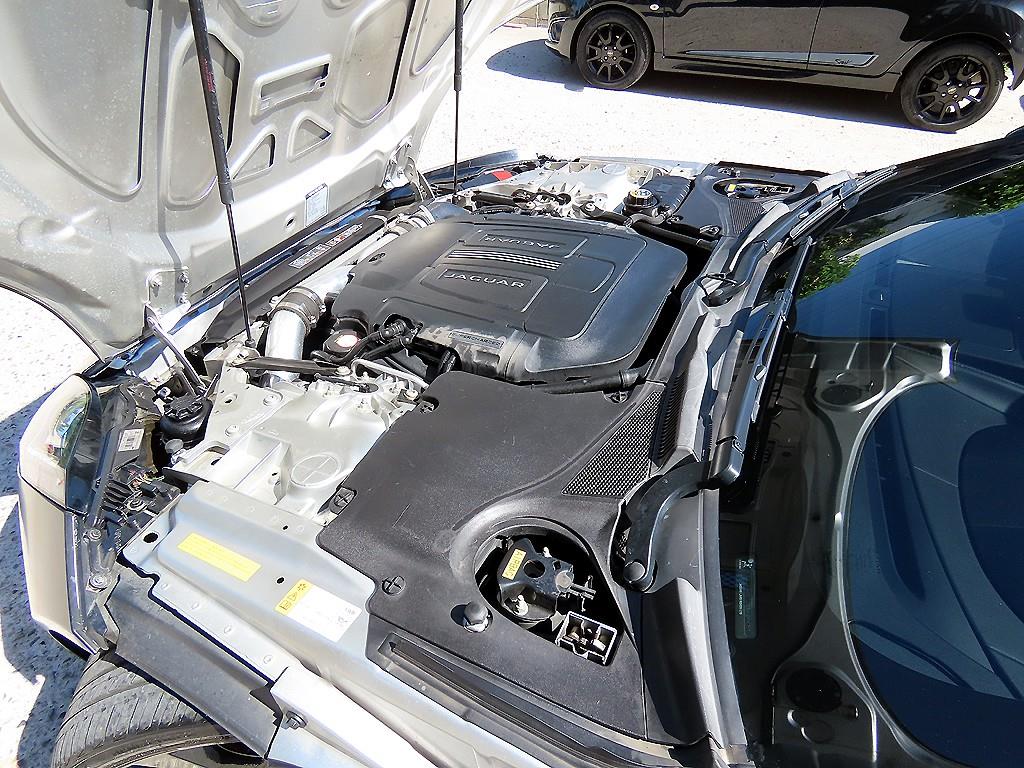 Jaguar F-TYPE — photo 18