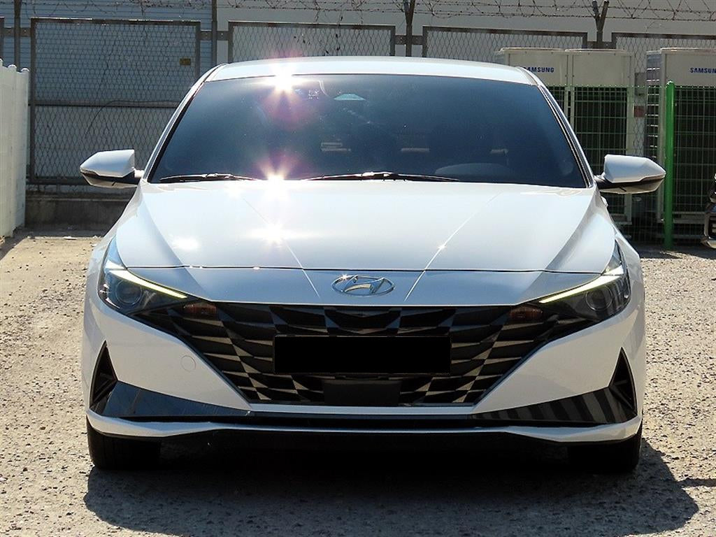 Hyundai Avante — photo 01