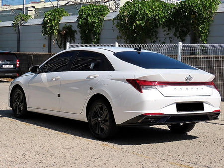 Hyundai Avante — photo 03