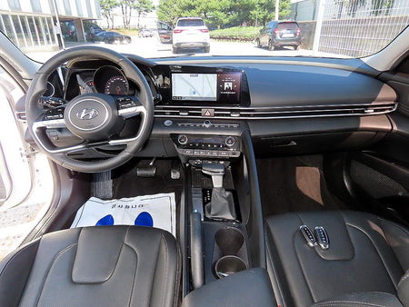 Hyundai Avante — photo 07