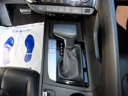 Hyundai Avante — photo 10