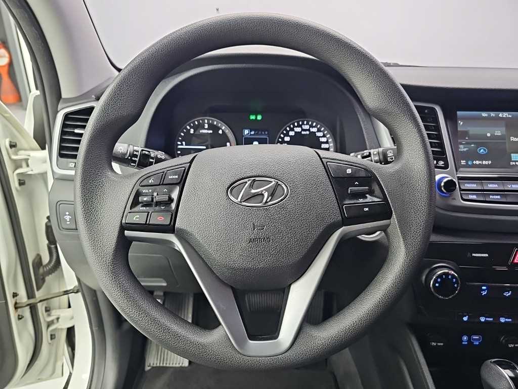Hyundai Tucson — photo 09