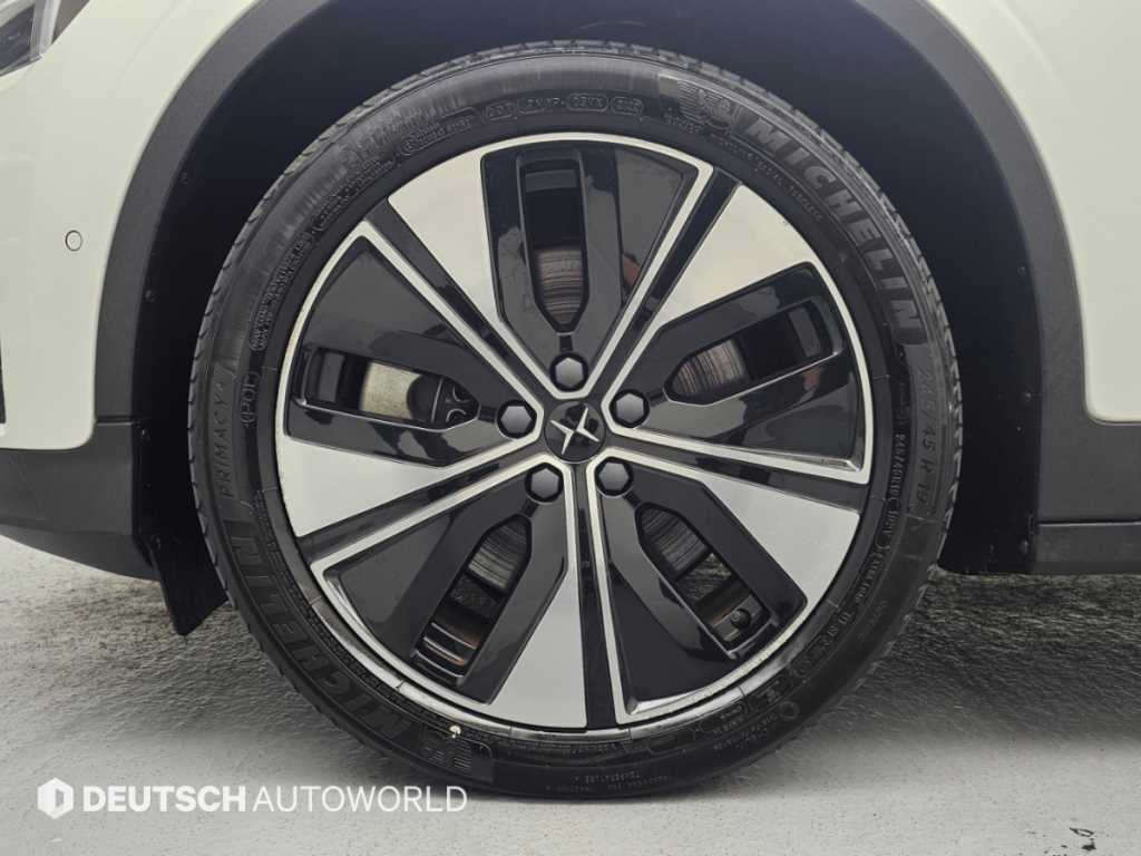 Polestar Polestar 2 — photo 05