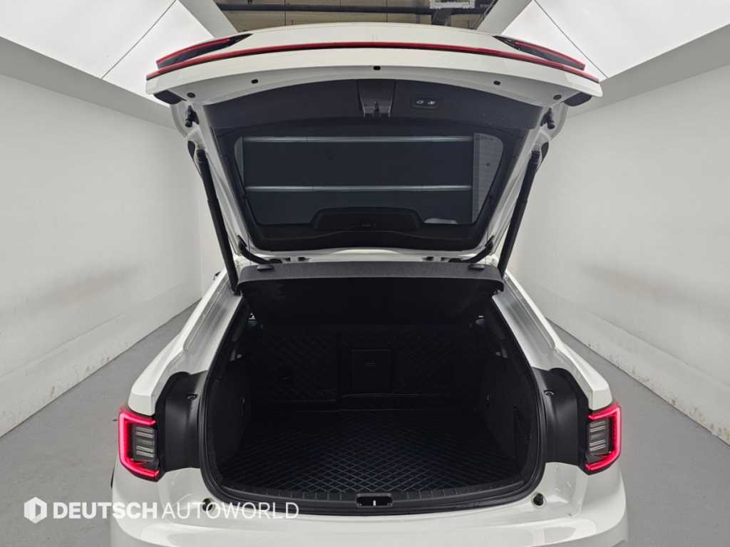 Polestar Polestar 2 — photo 19