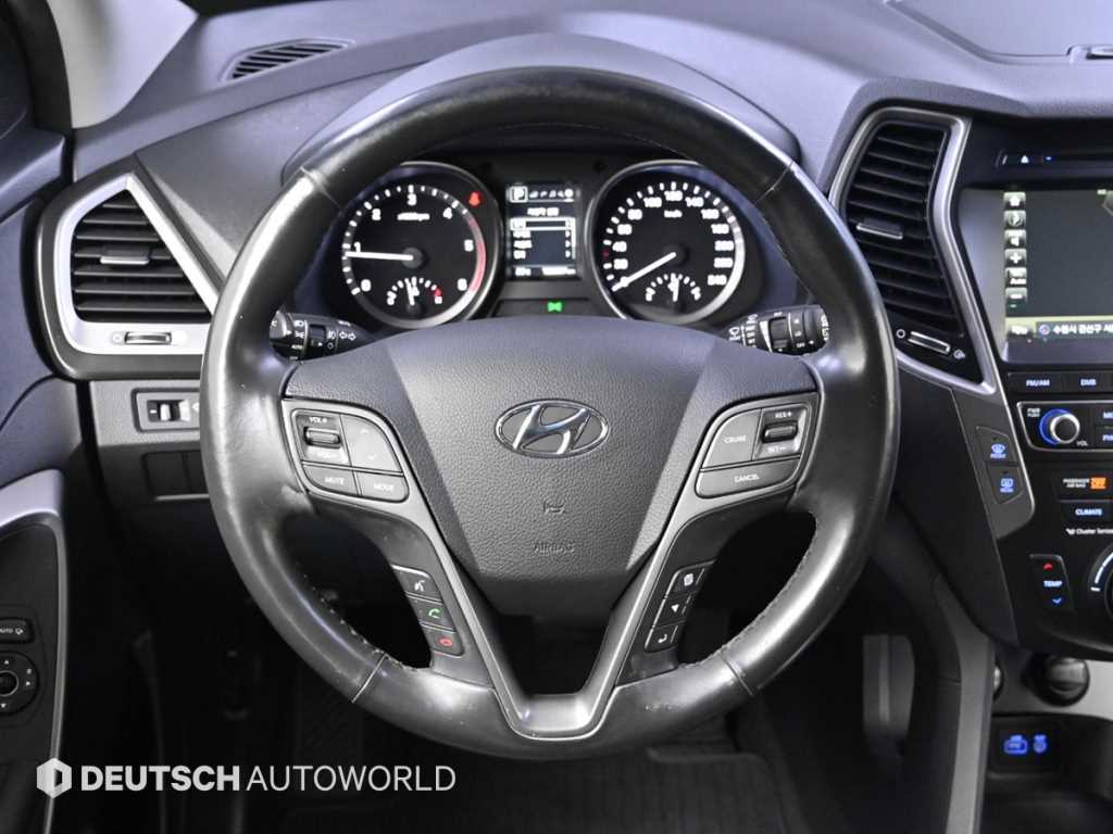 Hyundai Santafe — photo 13