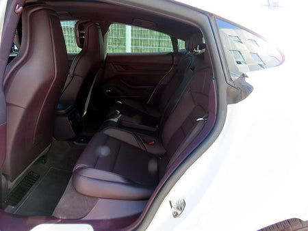 Porsche Taycan — photo 06