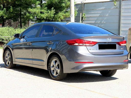 Hyundai Avante — photo 03