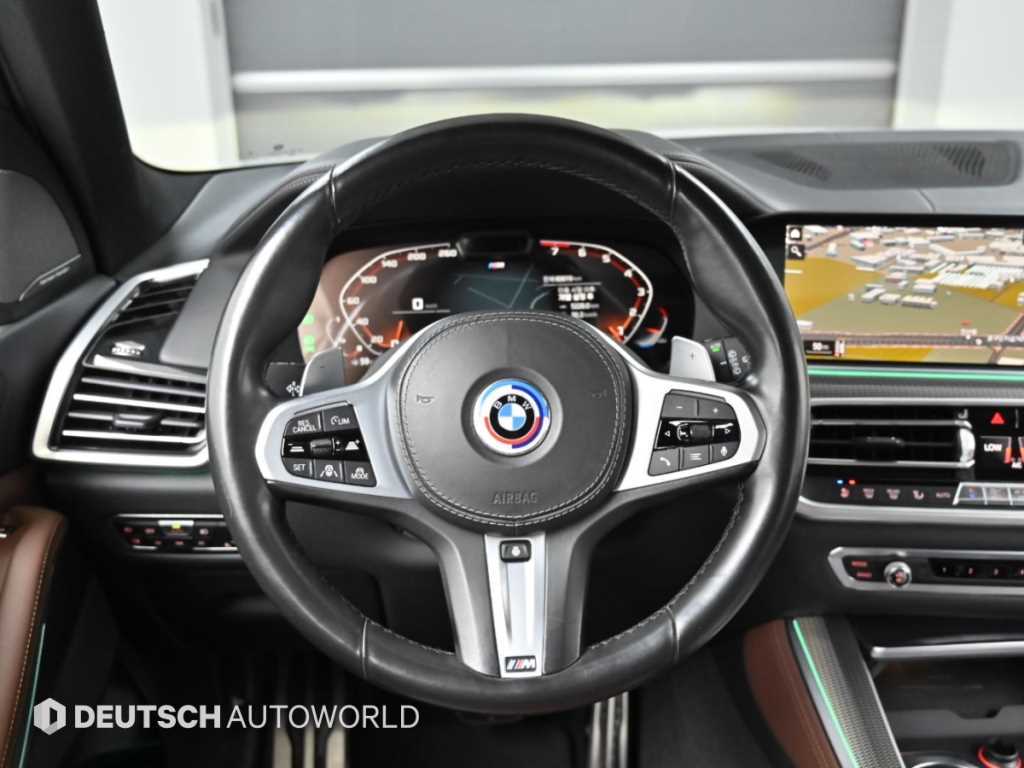 BMW X5 — photo 14
