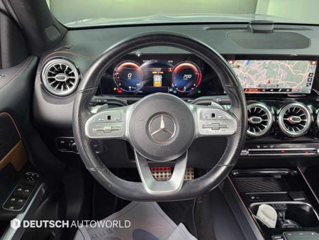 Mercedes-Benz GLB-Class — photo 13