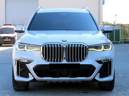 BMW X7 — photo 01