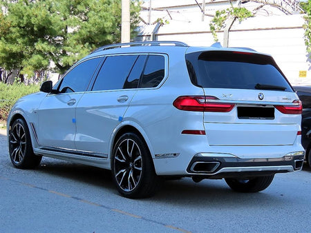 BMW X7 — photo 03