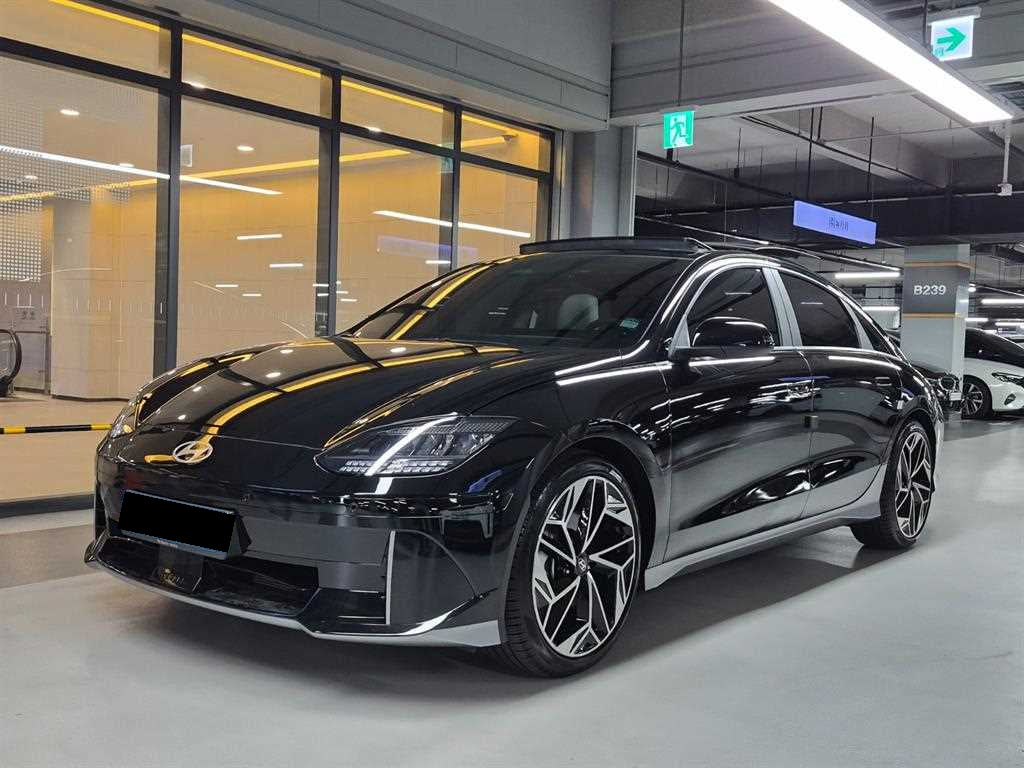 Hyundai Ioniq6 — photo 01