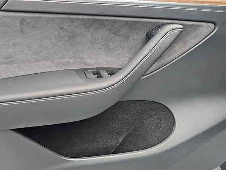 Tesla Model Y — photo 16
