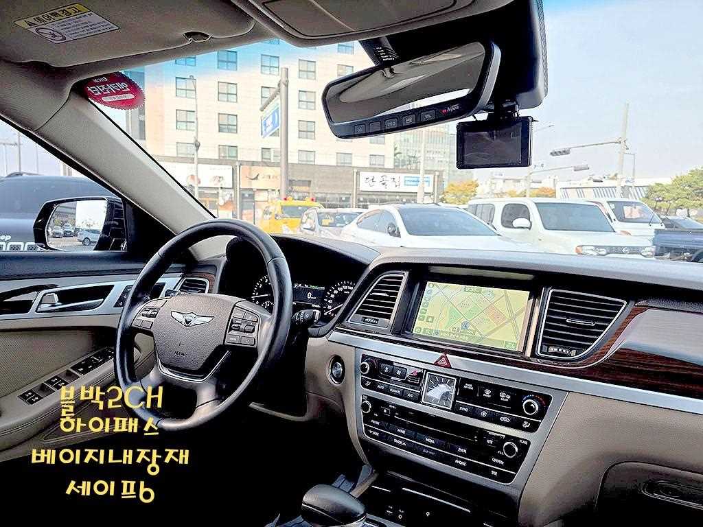 Genesis G80 — photo 10