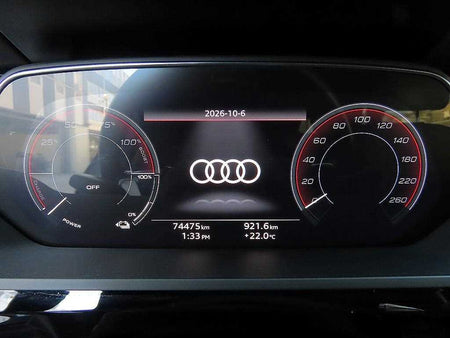 Audi e-tron — photo 09