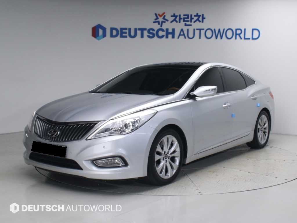 Hyundai Grandeur — photo 01