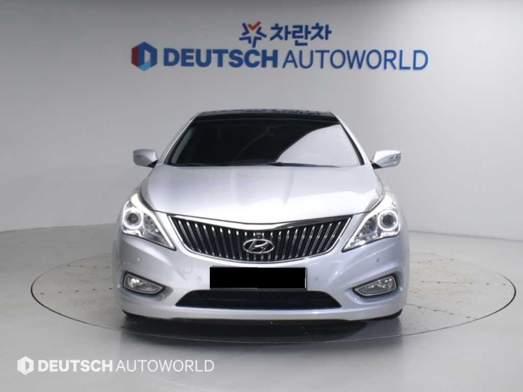 Hyundai Grandeur — photo 03