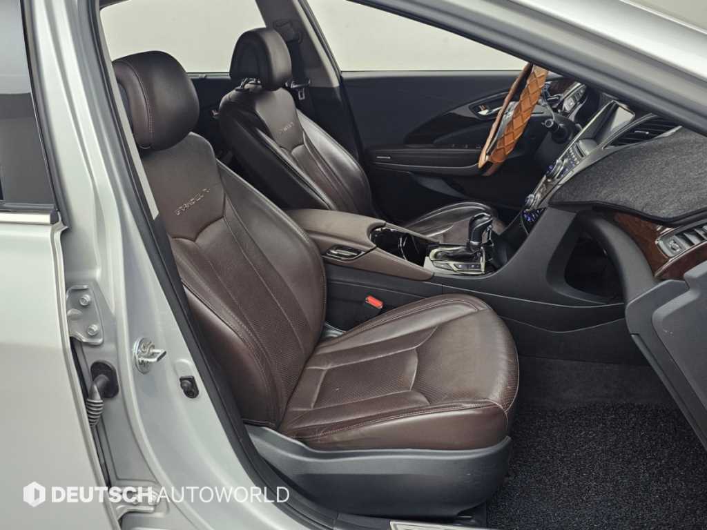 Hyundai Grandeur — photo 10