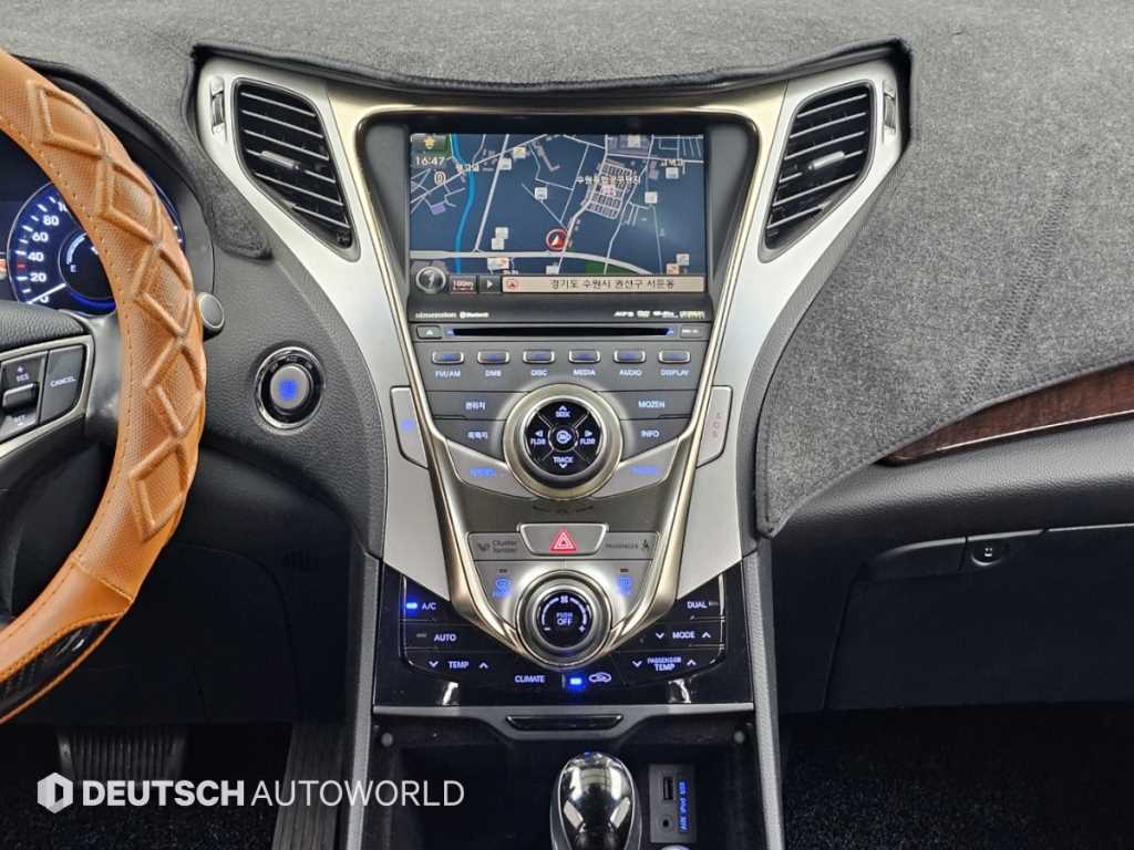 Hyundai Grandeur — photo 14