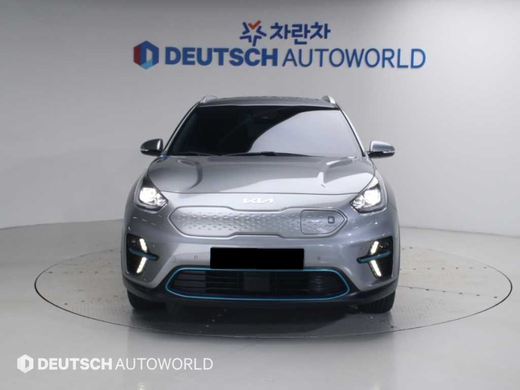 Kia Niro — photo 03