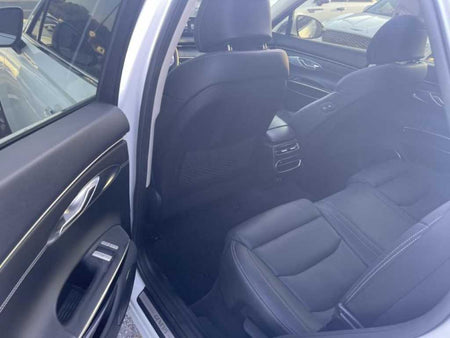 Genesis GV70 — photo 15