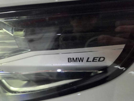 BMW 5-Series — photo 17