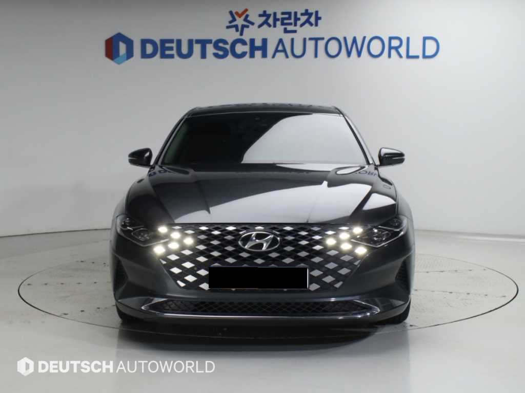 Hyundai Grandeur — photo 03