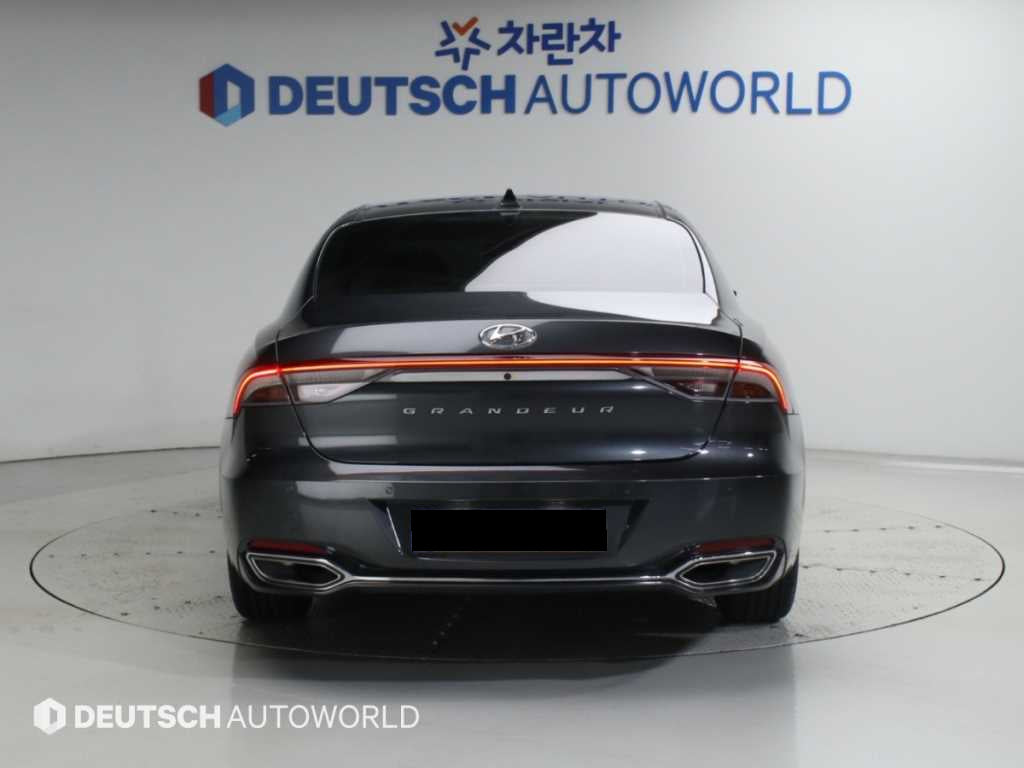 Hyundai Grandeur — photo 04