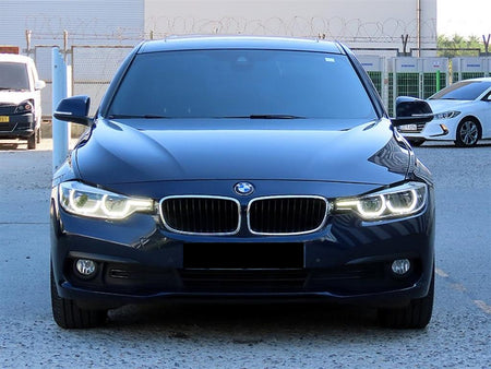 BMW 3-Series — photo 01