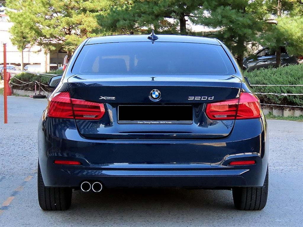 BMW 3-Series — photo 04