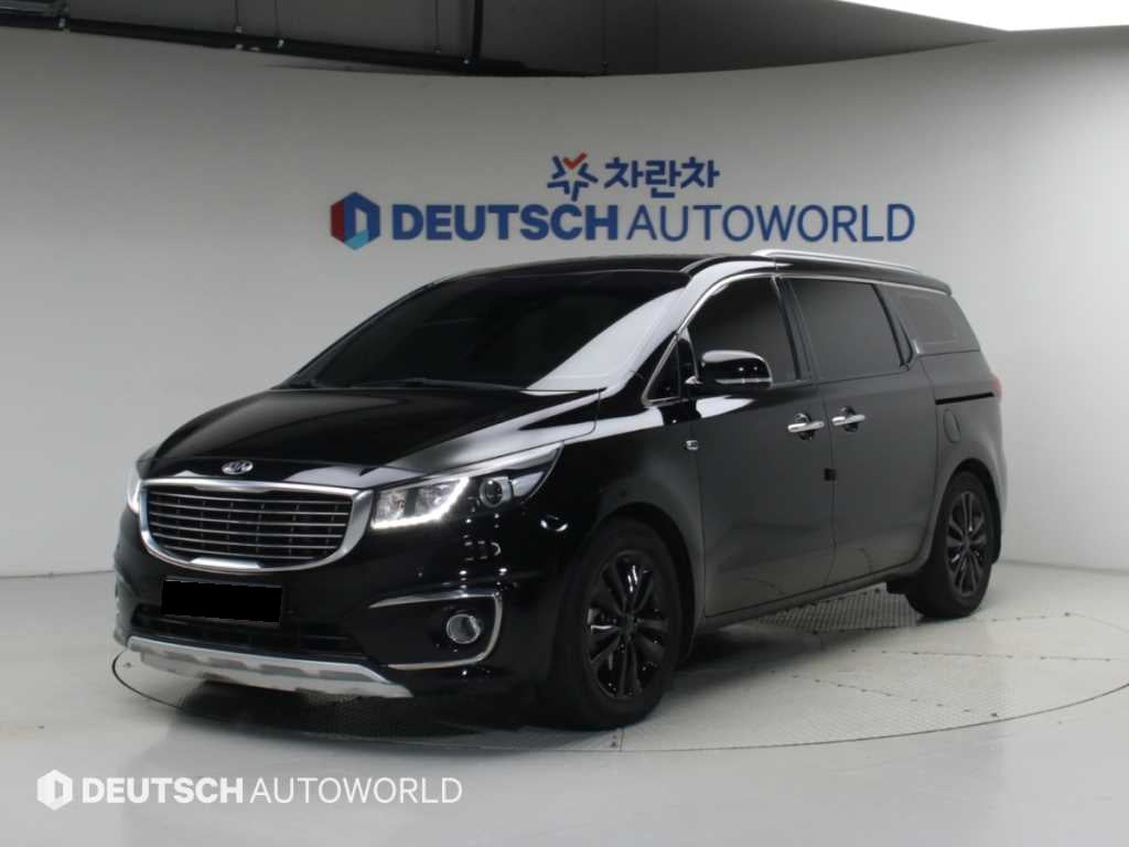 Kia Carnival — photo 01