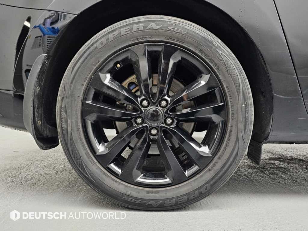 Kia Carnival — photo 05