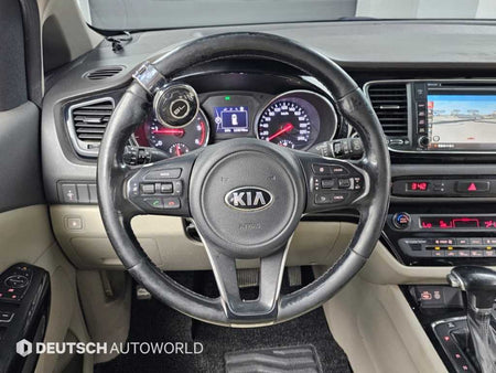 Kia Carnival — photo 13