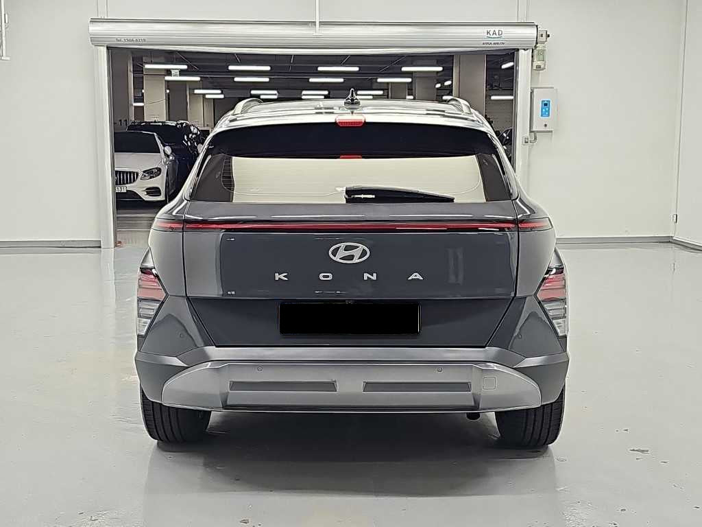 Hyundai Kona — photo 03