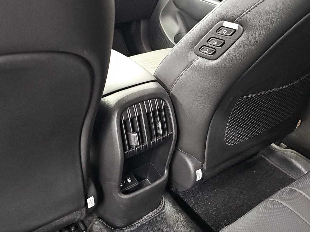 Hyundai Kona — photo 13