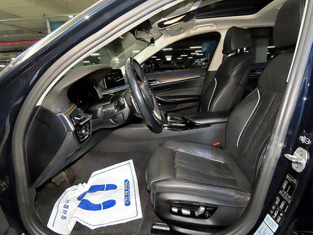 BMW 5-Series — photo 06