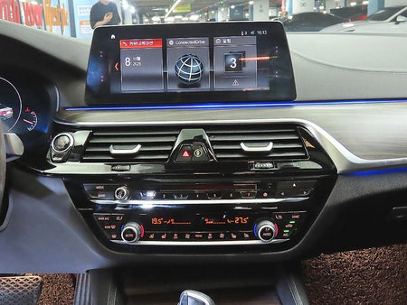 BMW 5-Series — photo 11