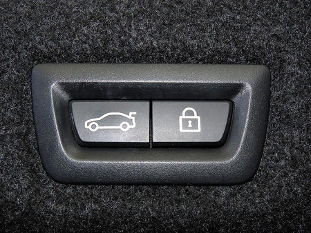 BMW 5-Series — photo 17