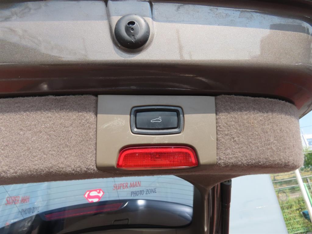 Porsche Cayenne — photo 06
