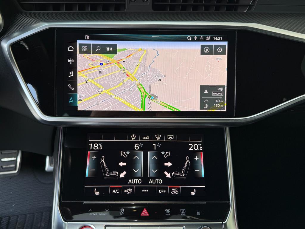 Audi S6 — photo 12