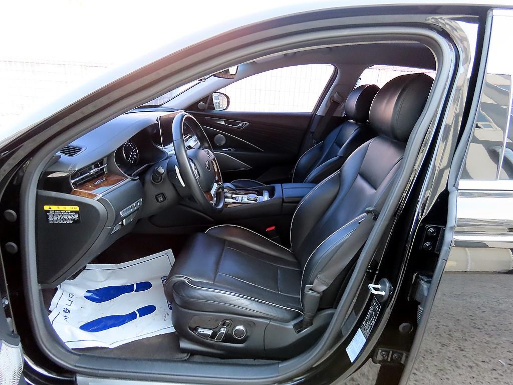 Kia K9 — photo 05
