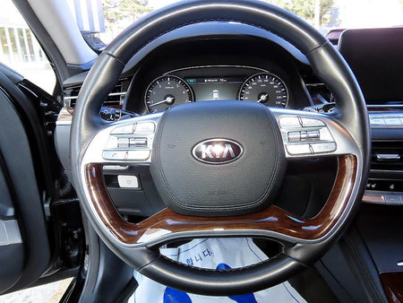 Kia K9 — photo 08