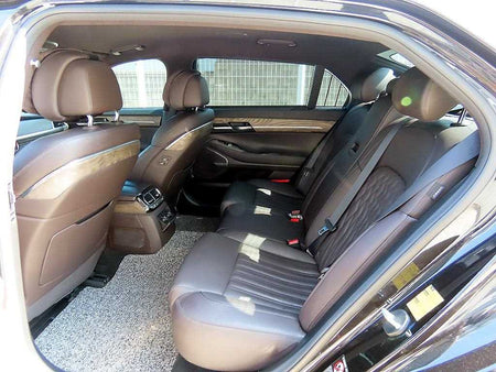 Genesis G90 — photo 06