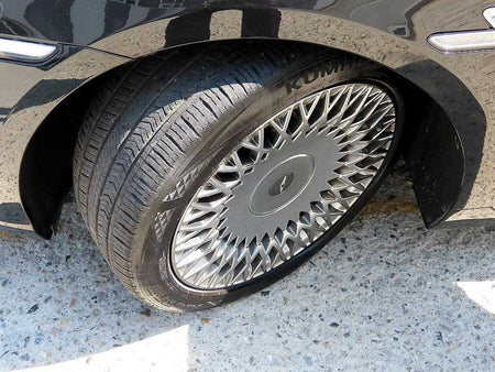 Genesis G90 — photo 20