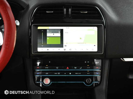 Jaguar F-PACE — photo 14