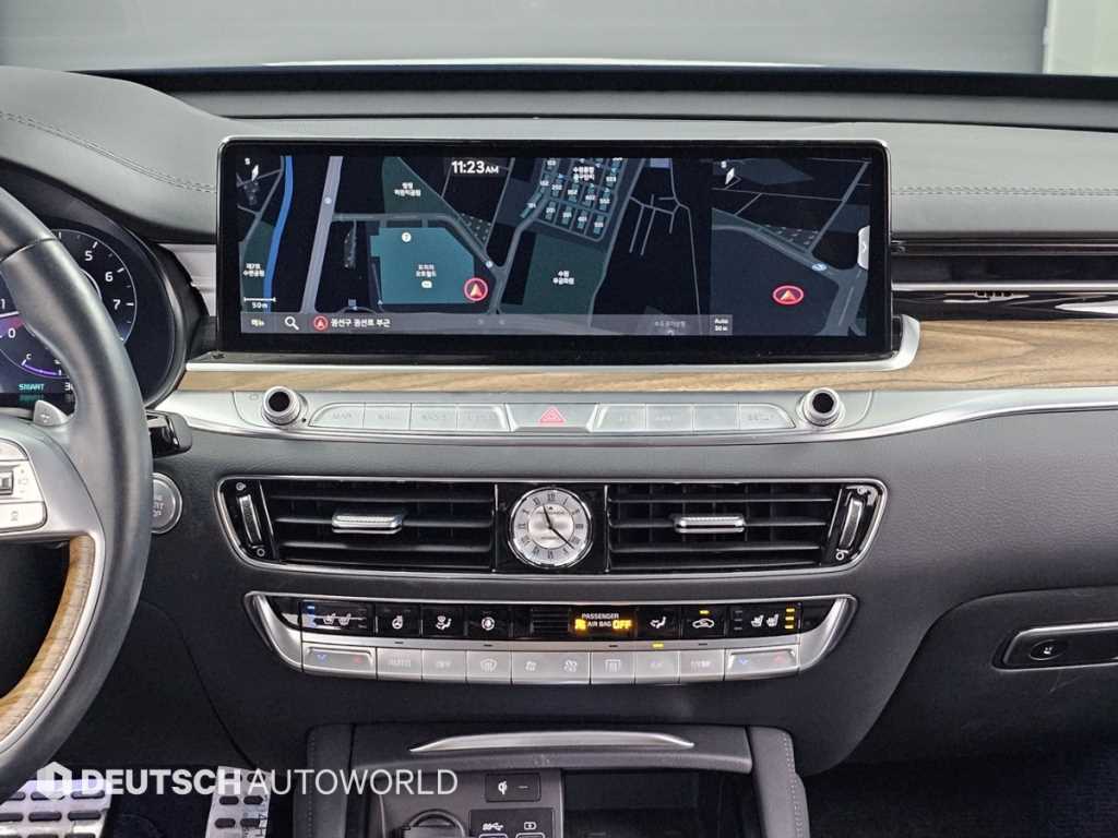 Kia K9 — photo 14