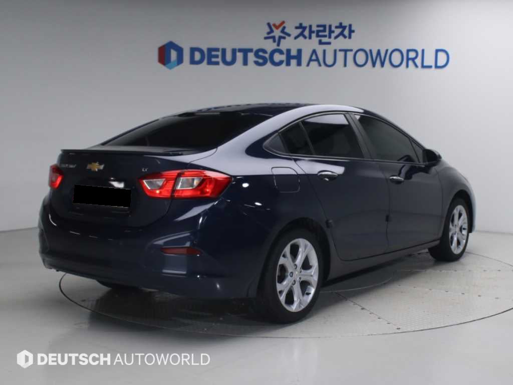 CHEVROLET Cruze — photo 02
