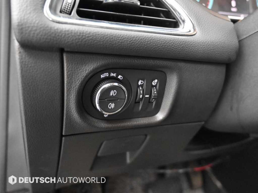 CHEVROLET Cruze — photo 16